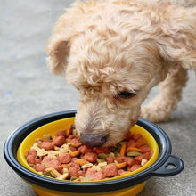 Load image into Gallery viewer, Collapsible Pet Water Bowl with hook Clip Yellow