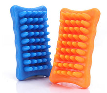 Load image into Gallery viewer, Silicone Pet Brush Pet Massager