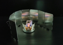 Load image into Gallery viewer, Foldable Wind Deflectors Outdoor Camping Gas Stove Wind Shield 10 Plates