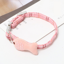 Load image into Gallery viewer, Cat Collar
