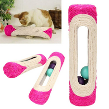 Load image into Gallery viewer, Rolling Scratching Post with 3 balls
