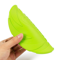 Load image into Gallery viewer, Rubber Frisbee Toy Soft Chew Bite Flying Discs Training Interactive 18cm
