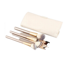 Load image into Gallery viewer, Makeup Brushes Set Cosmetics Foundation Eyeshadow Eyeliner Brush
