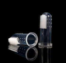 Load image into Gallery viewer, 2PCS Soft Pet Dog Cats Finger Toothbrush Teddy Dog Brush Teeth Tool
