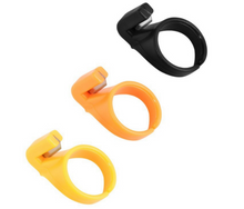 Load image into Gallery viewer, 3pcs Sewing Thimble Ring Blade Finger Thimble Thread Cutter Crafts
